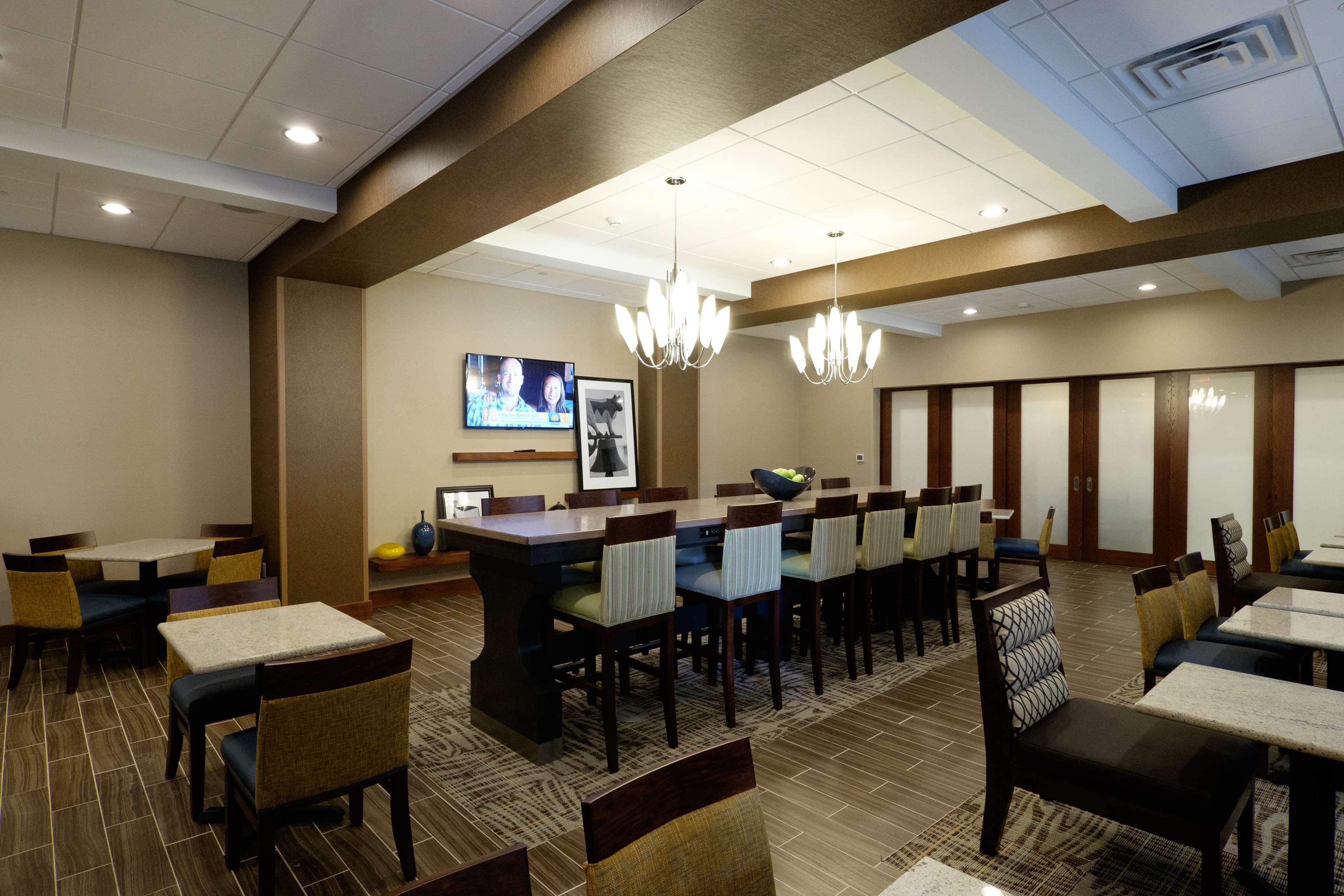 Hampton Inn Green Bay Downtown Kültér fotó