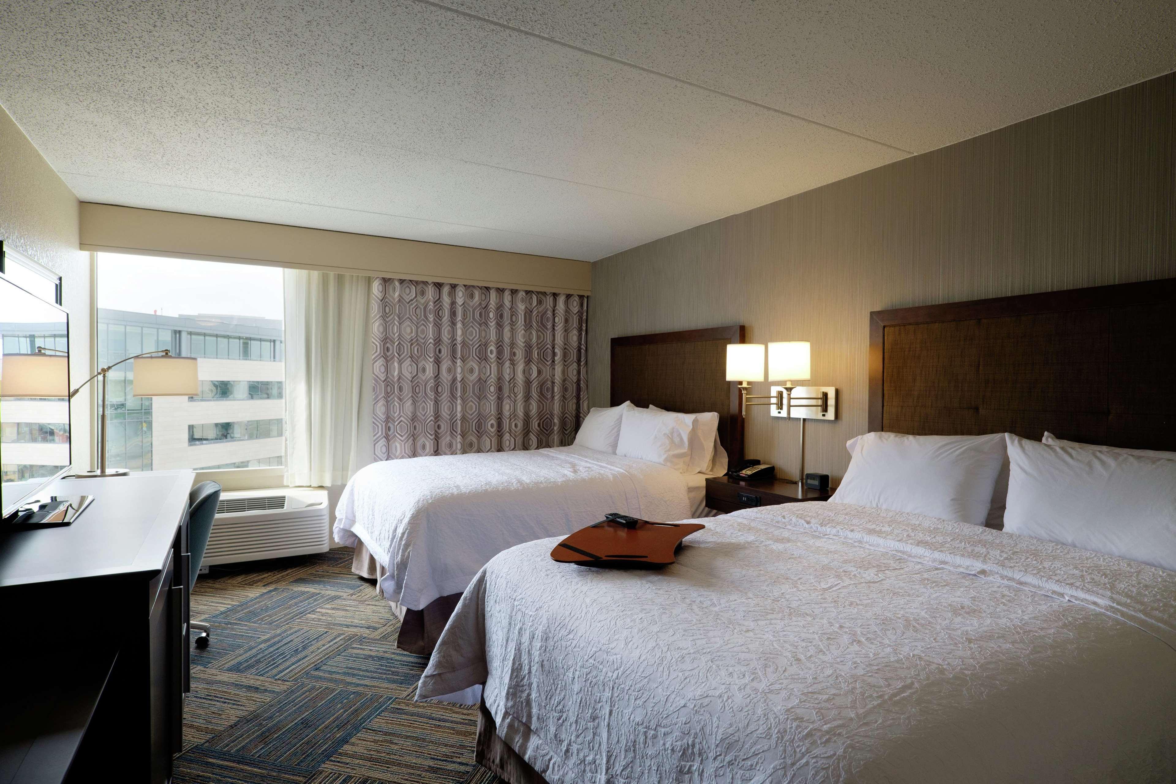 Hampton Inn Green Bay Downtown Kültér fotó